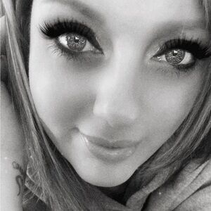 Meet your Posher, Antoinette